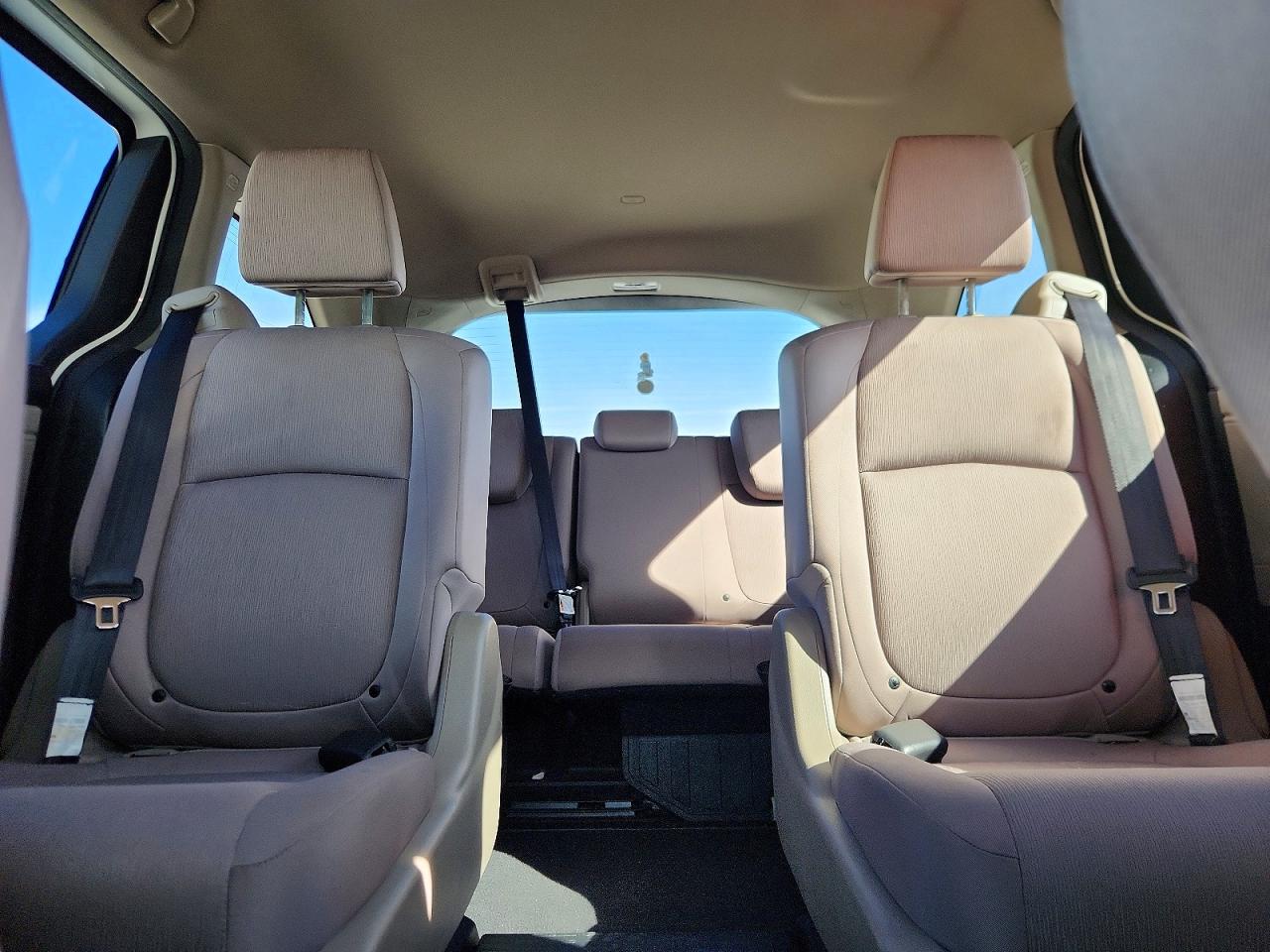 2019 HONDA ODYSSEY LX photo 19
