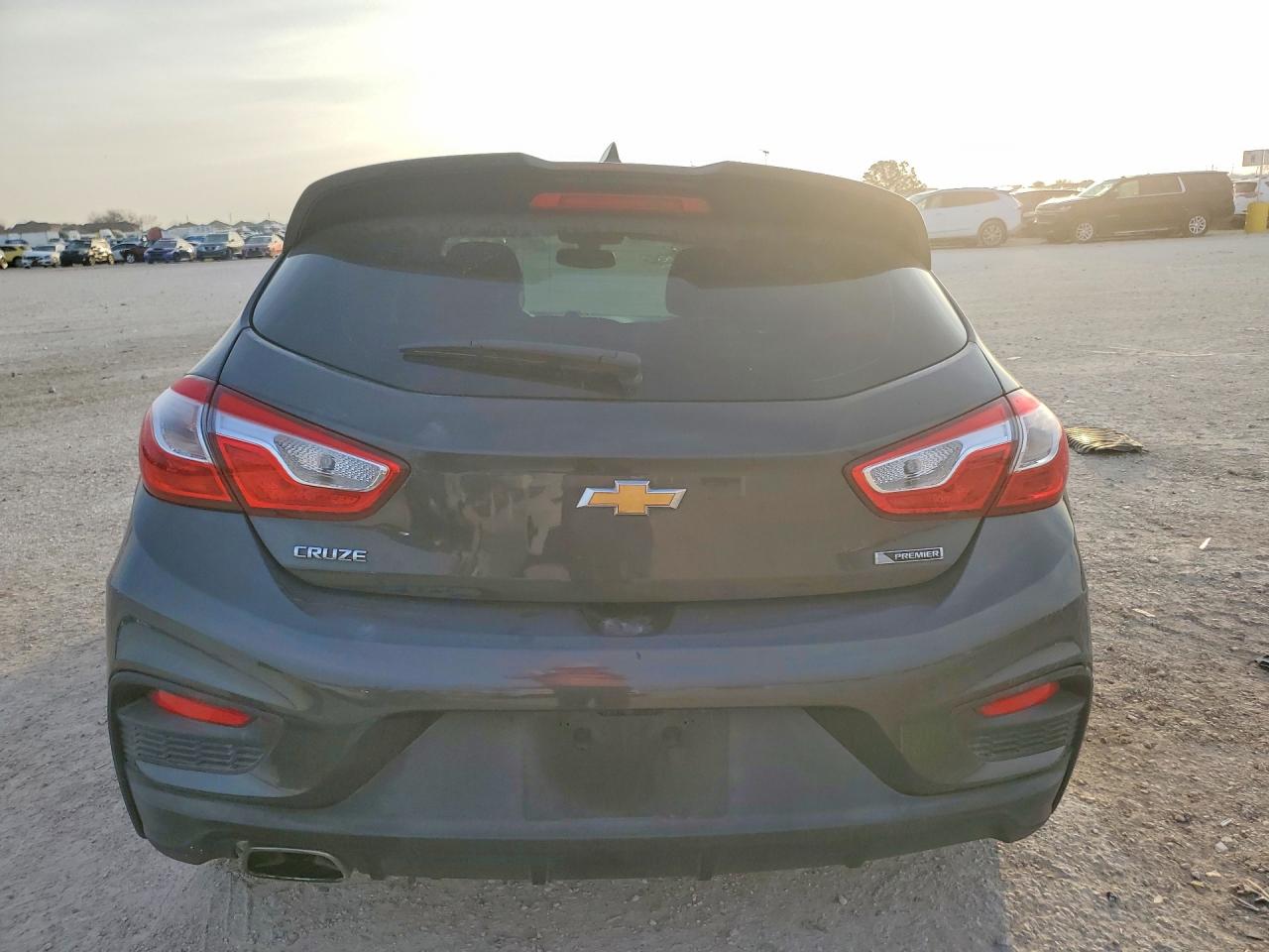 2017 CHEVROLET CRUZE PREMIER photo 11