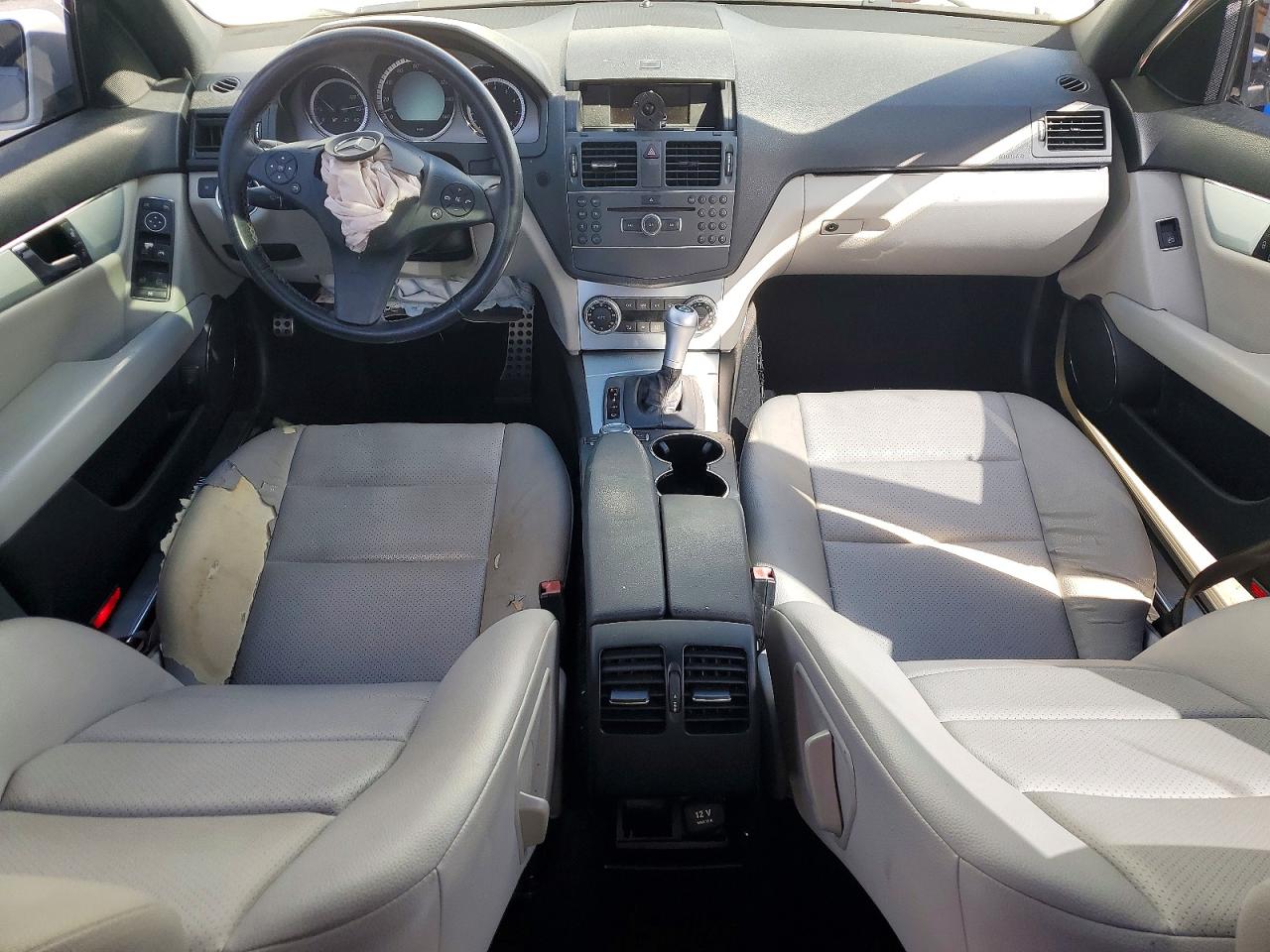2011 MERCEDES-BENZ C 300 photo 15