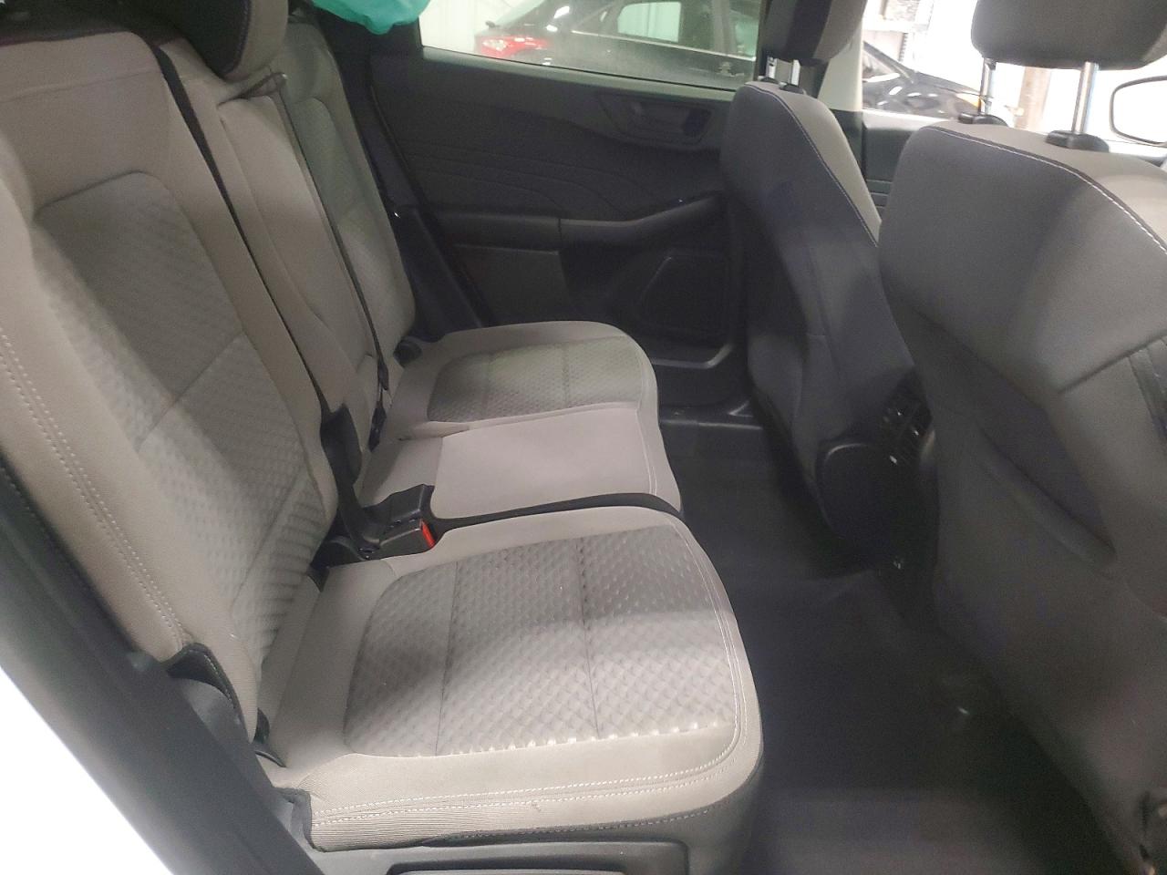 2022 FORD ESCAPE SE photo 21