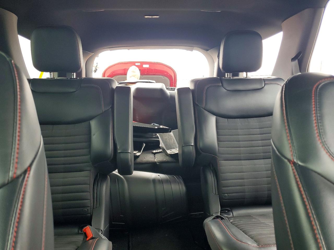 2025 FORD EXPLORER ST-LINE photo 10