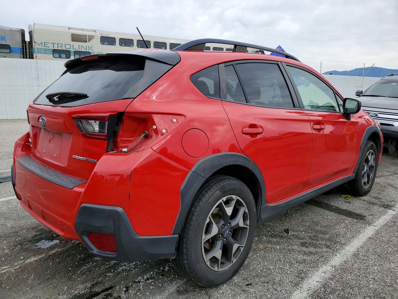 2020 SUBARU CROSSTREK photo 3