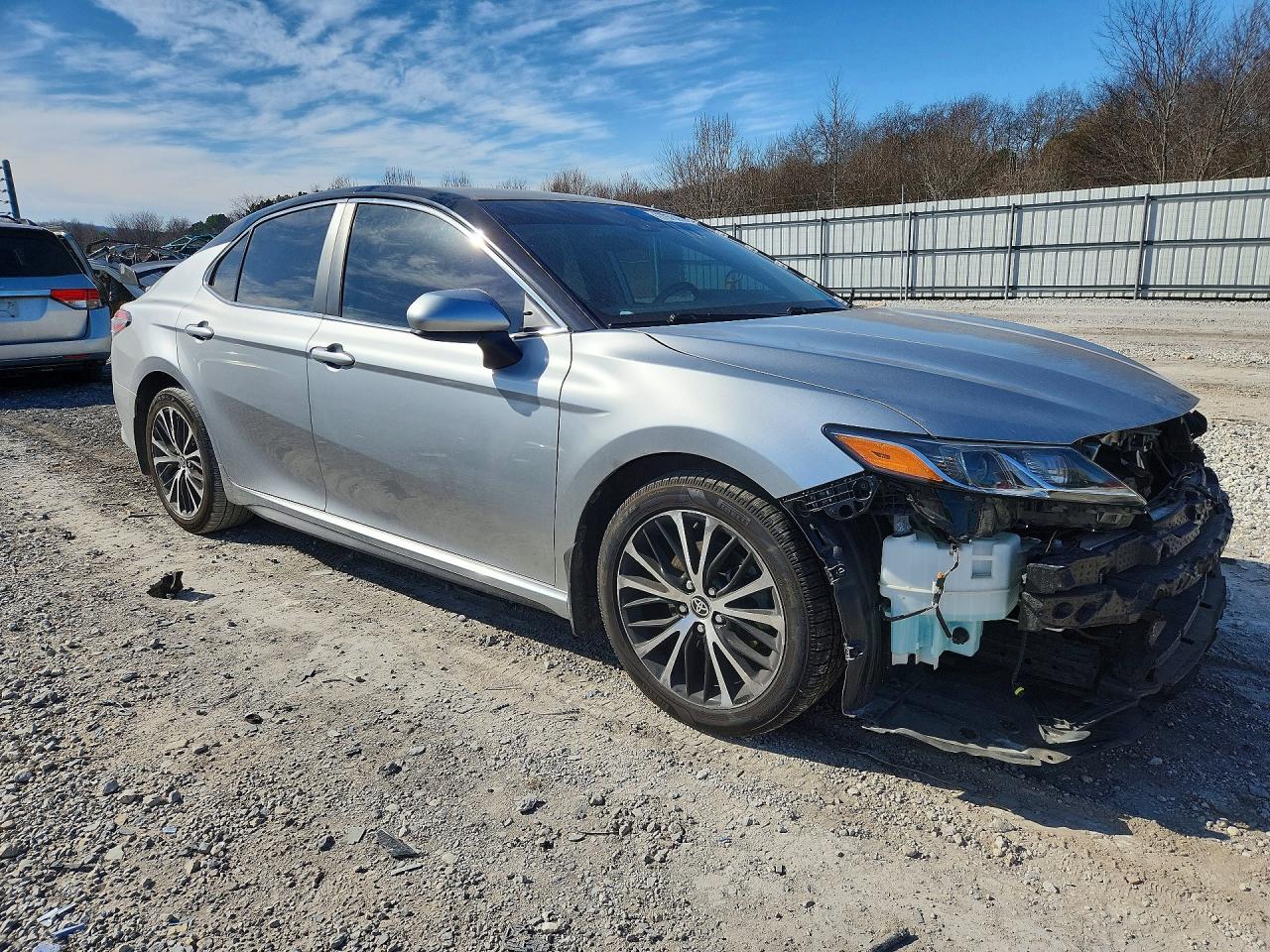 2020 TOYOTA CAMRY SE photo 7