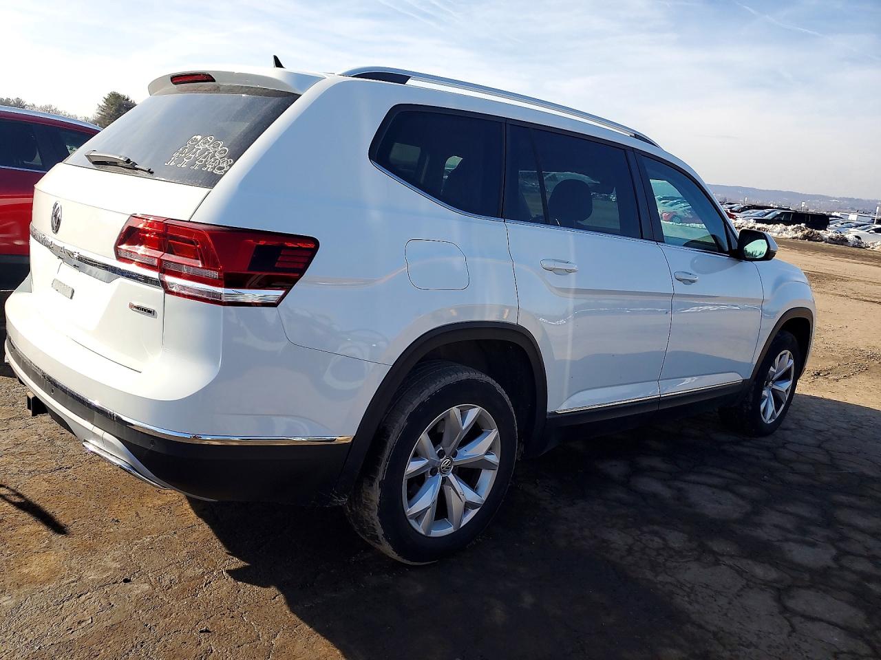 2018 VOLKSWAGEN ATLAS SEL photo 5