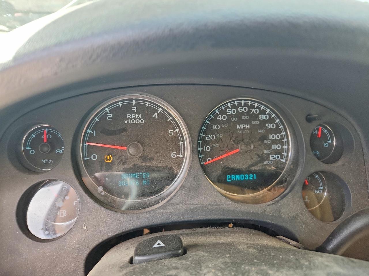 2008 CHEVROLET SUBURBAN K1500 LS photo 9