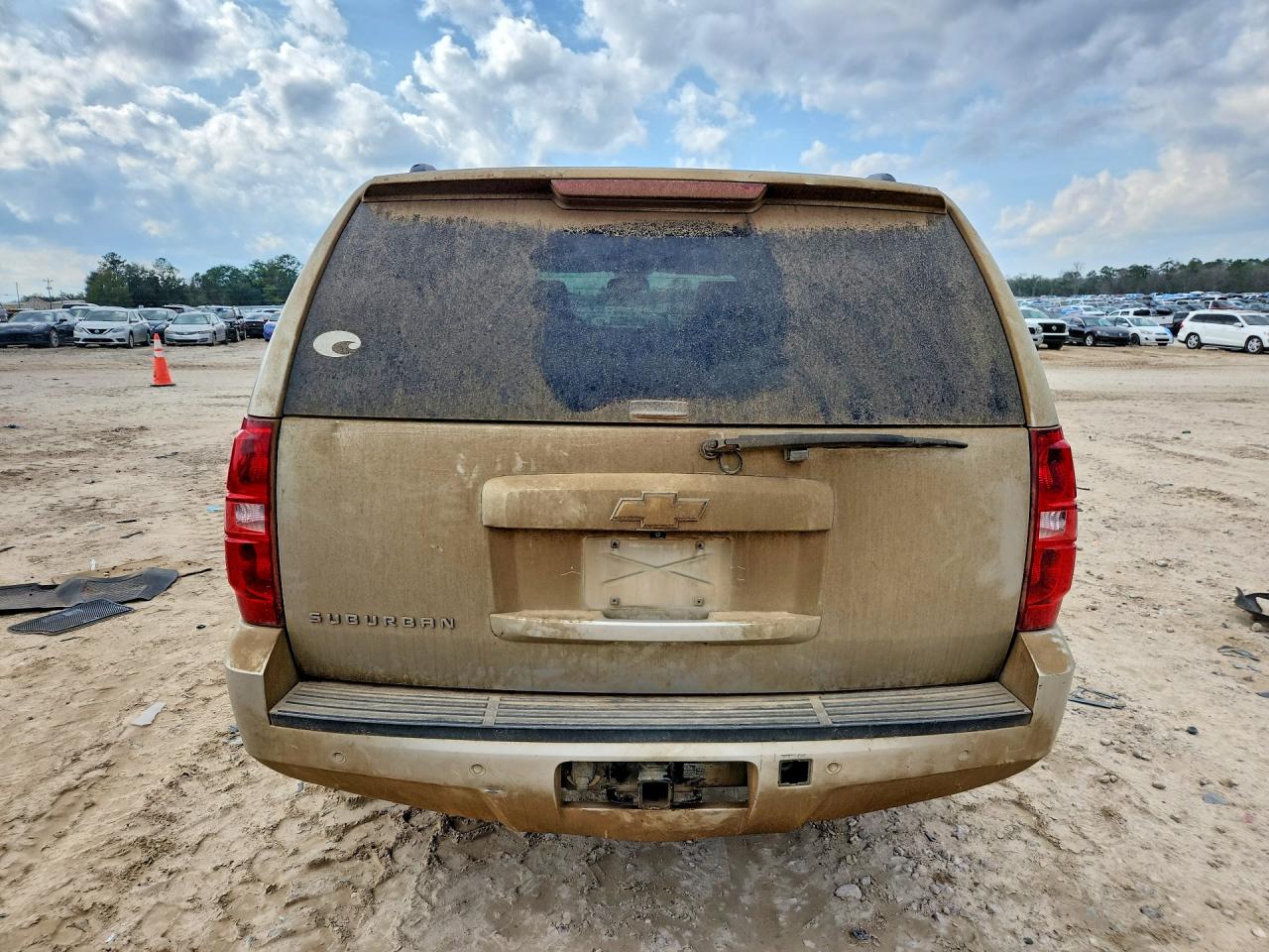 2008 CHEVROLET SUBURBAN K1500 LS photo 6
