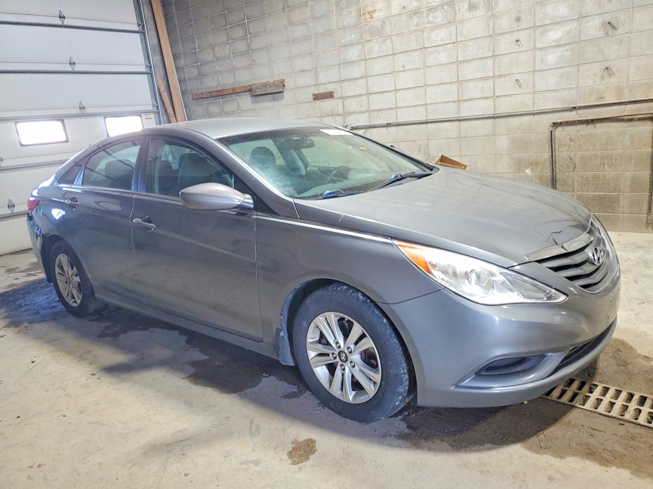 2011 HYUNDAI SONATA GLS photo 10