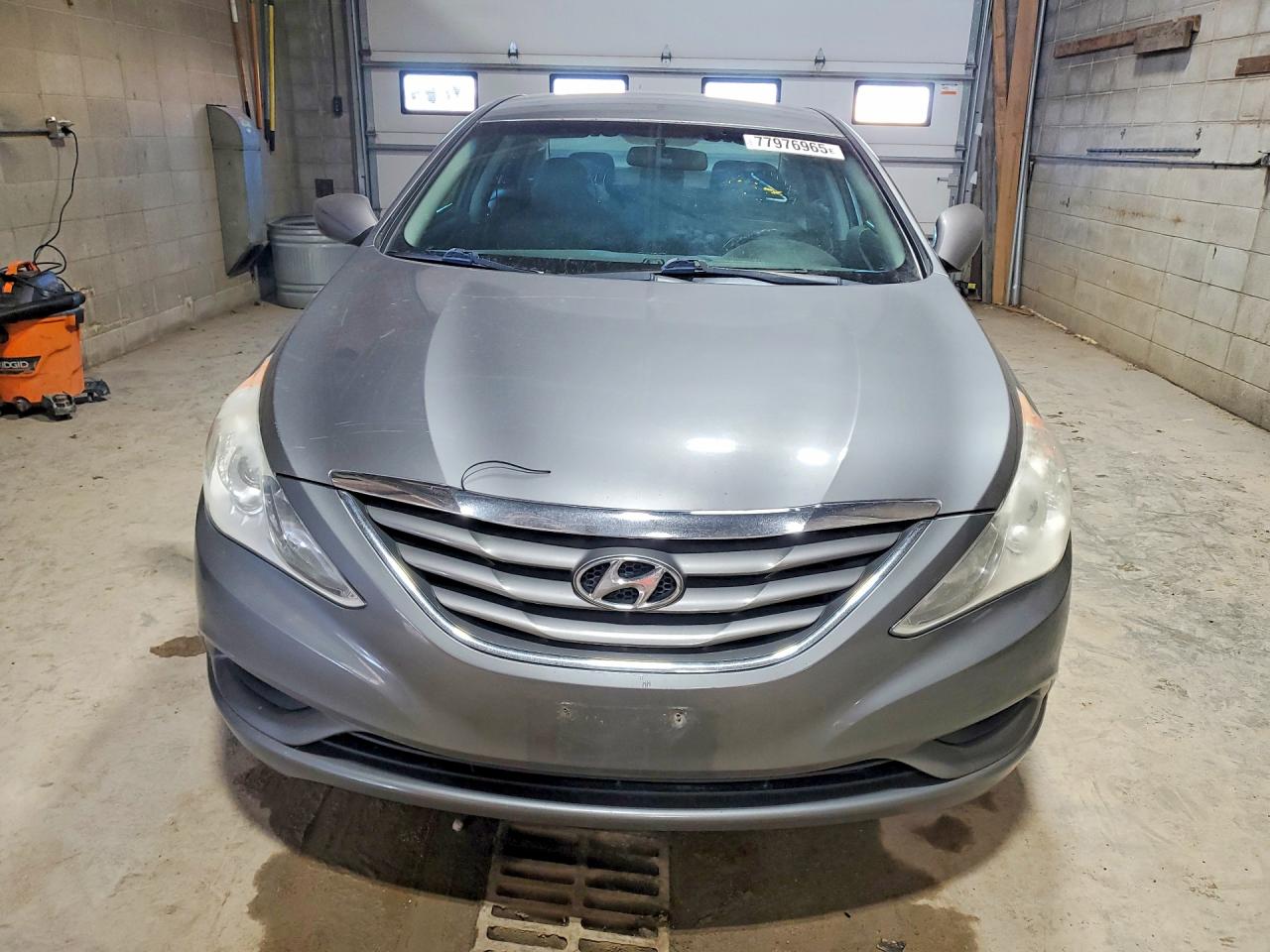 2011 HYUNDAI SONATA GLS photo 13