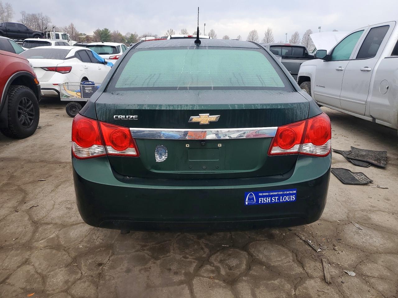2014 CHEVROLET CRUZE LS photo 11