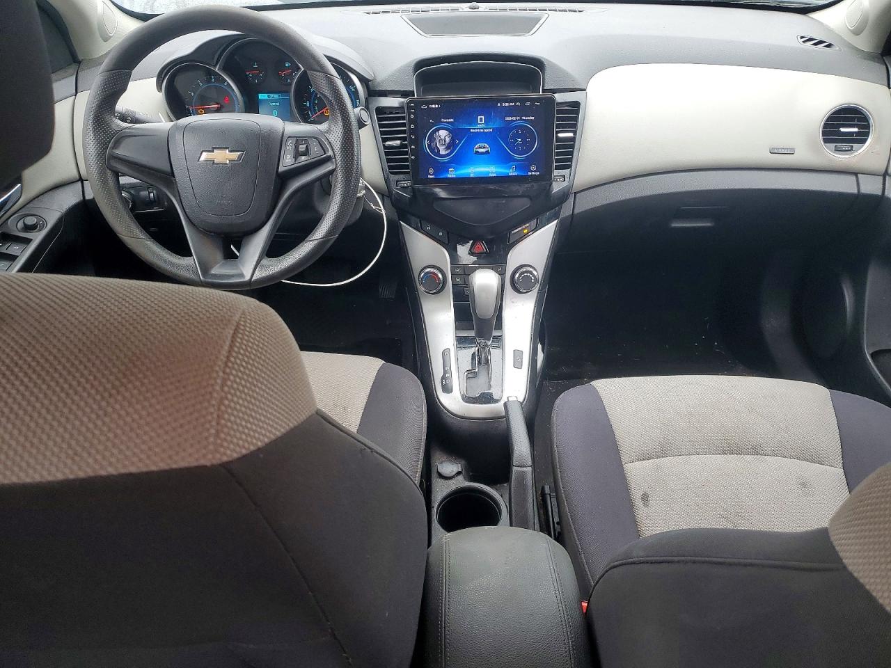 2014 CHEVROLET CRUZE LS photo 15