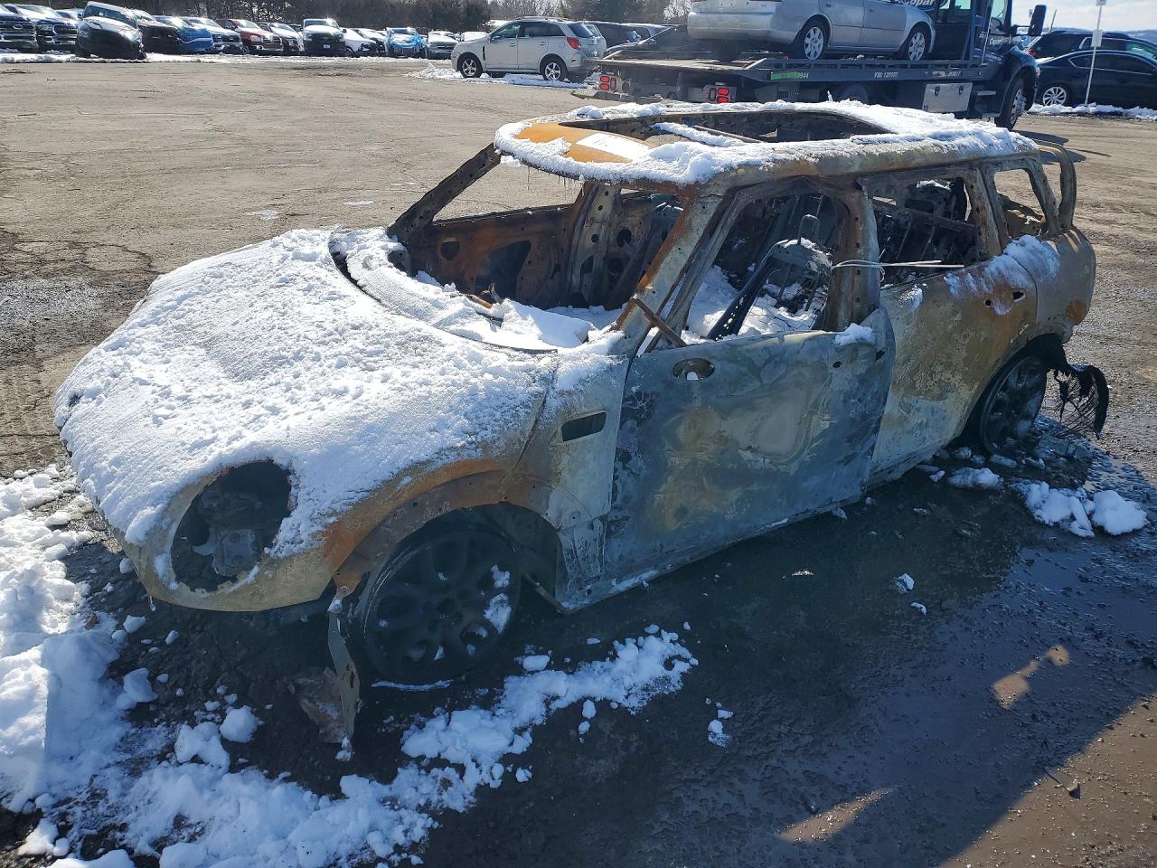 2017 MINI COOPER
