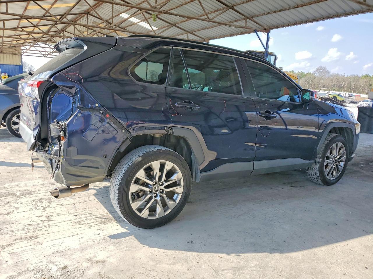 2019 TOYOTA RAV4 XLE PREMIUM photo 5