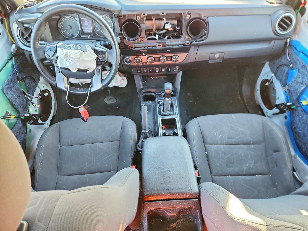 2019 TOYOTA TACOMA DOUBLE CAB photo 15