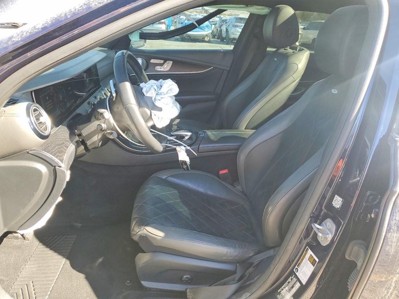 2018 MERCEDES-BENZ E 300 photo 7