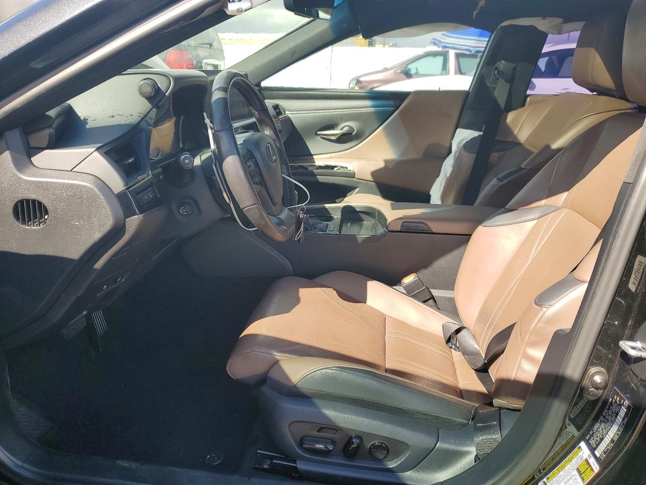 2023 LEXUS ES 300H BASE photo 13
