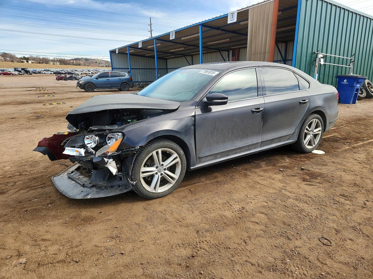 2014 VOLKSWAGEN PASSAT