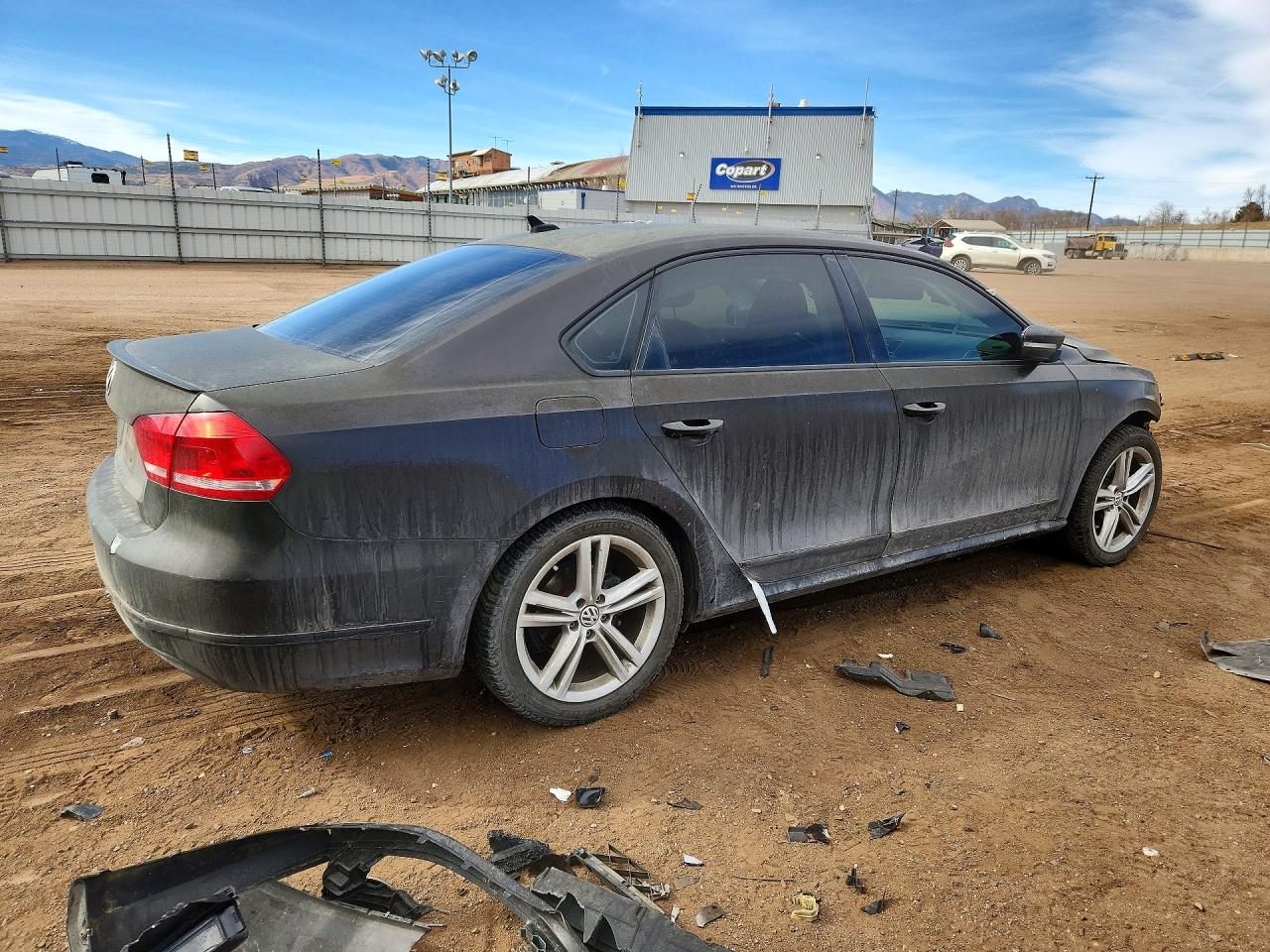 2014 VOLKSWAGEN PASSAT SEL photo 3
