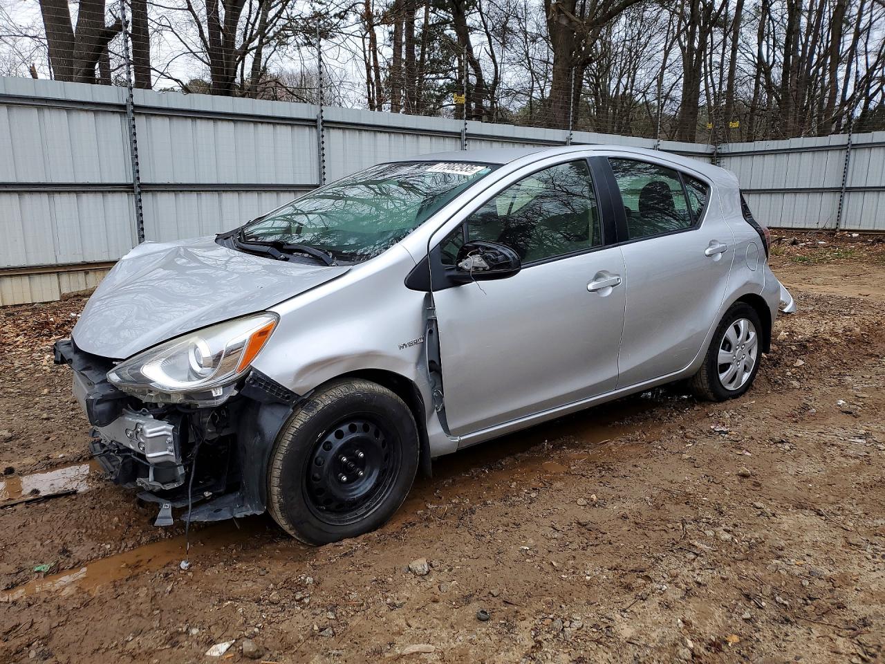 2015 TOYOTA PRIUS C