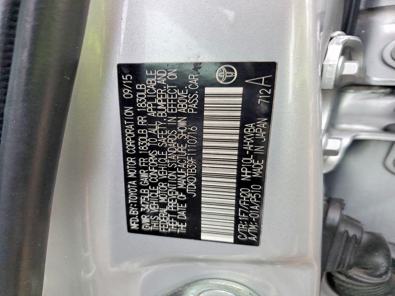 2015 TOYOTA PRIUS C photo 12