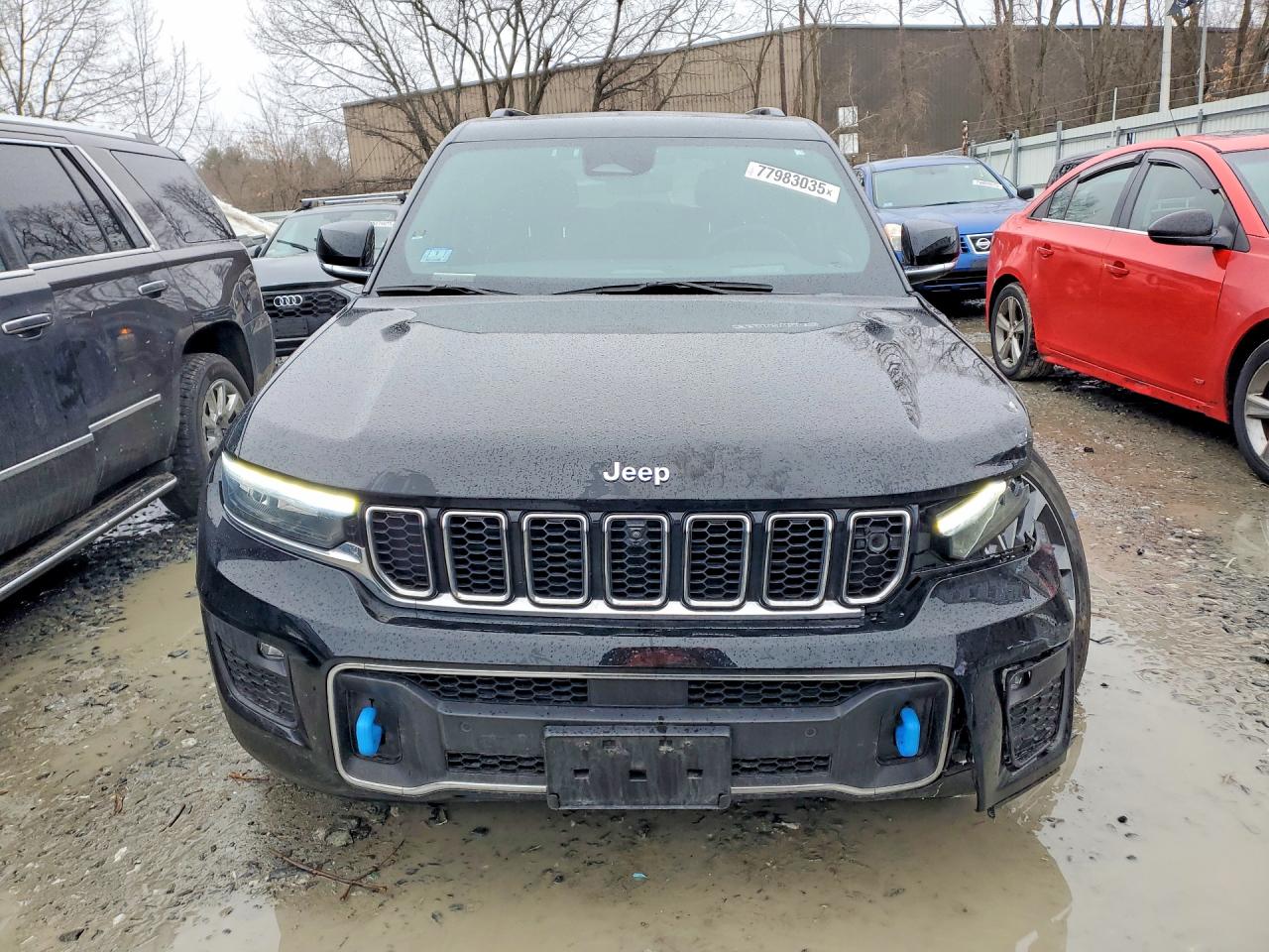 2023 JEEP GRAND CHEROKEE OVERLAND 4XE photo 9