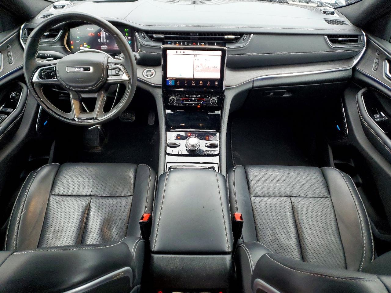 2023 JEEP GRAND CHEROKEE OVERLAND 4XE photo 15