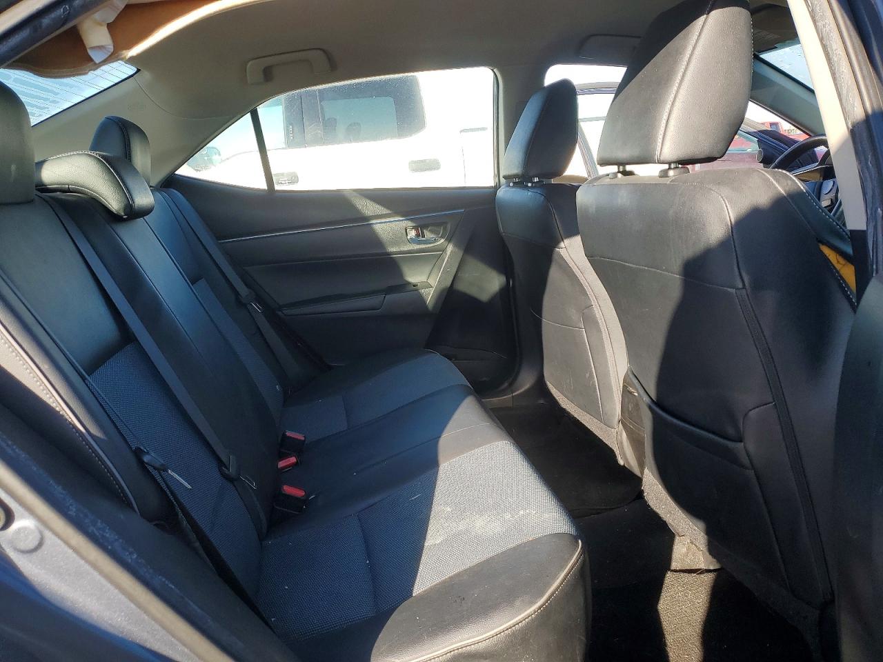 2014 TOYOTA COROLLA S photo 10