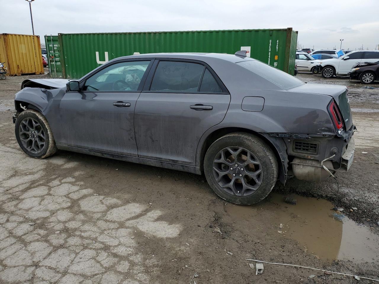 2015 CHRYSLER 300 S photo 3