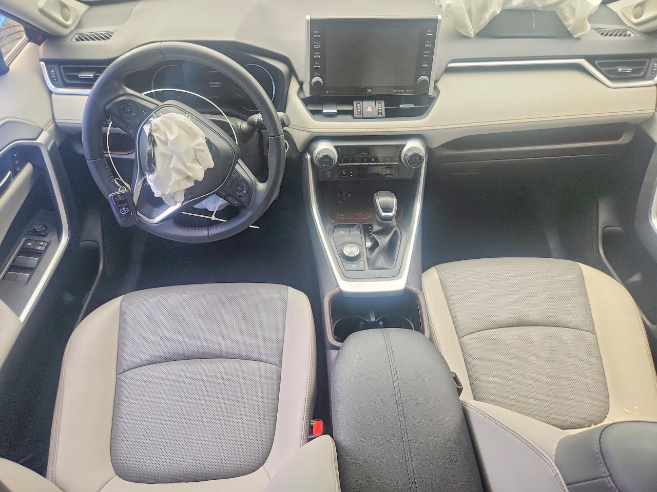 2022 TOYOTA RAV4 LIMITED photo 8