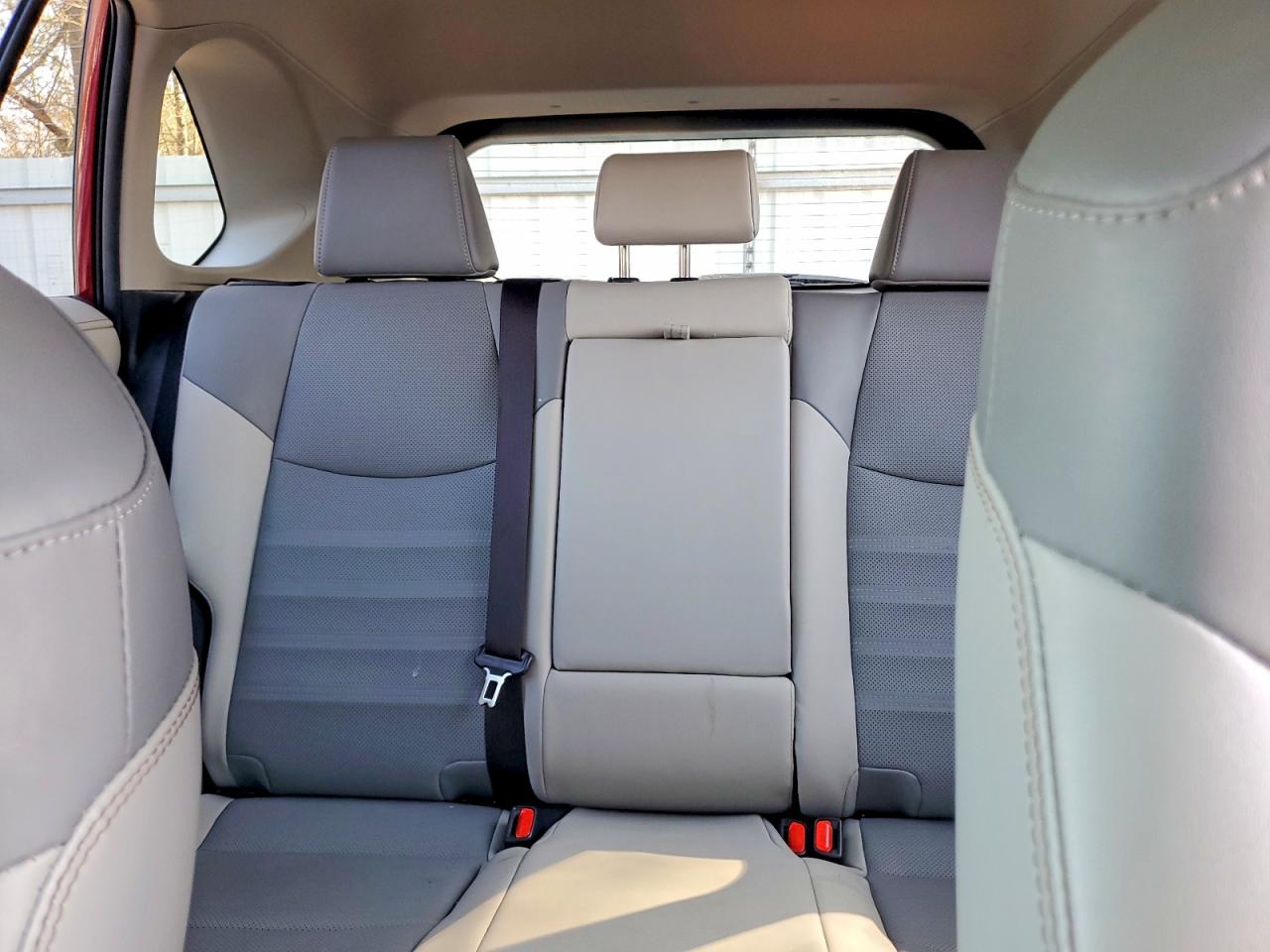 2022 TOYOTA RAV4 LIMITED photo 10