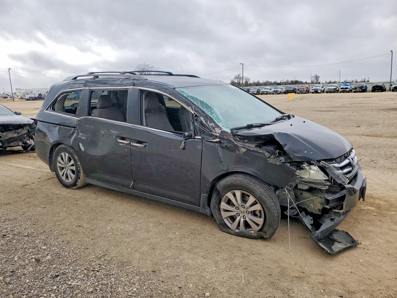 2016 HONDA ODYSSEY SE photo 7
