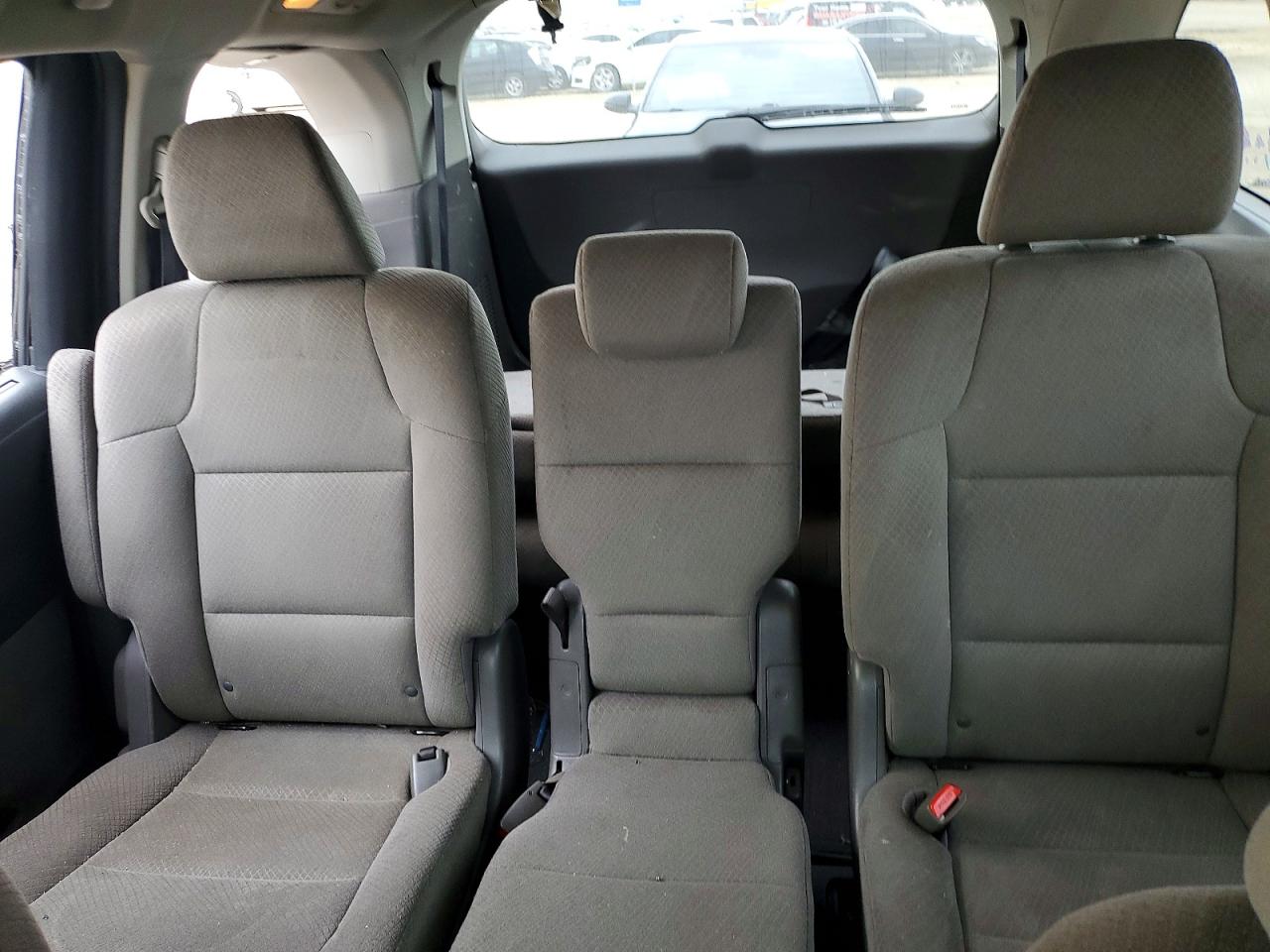 2016 HONDA ODYSSEY SE photo 19