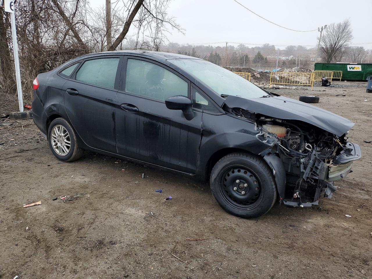 2019 FORD FIESTA S photo 4