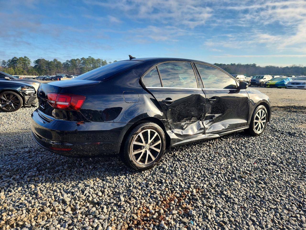 2017 VOLKSWAGEN JETTA SE photo 7