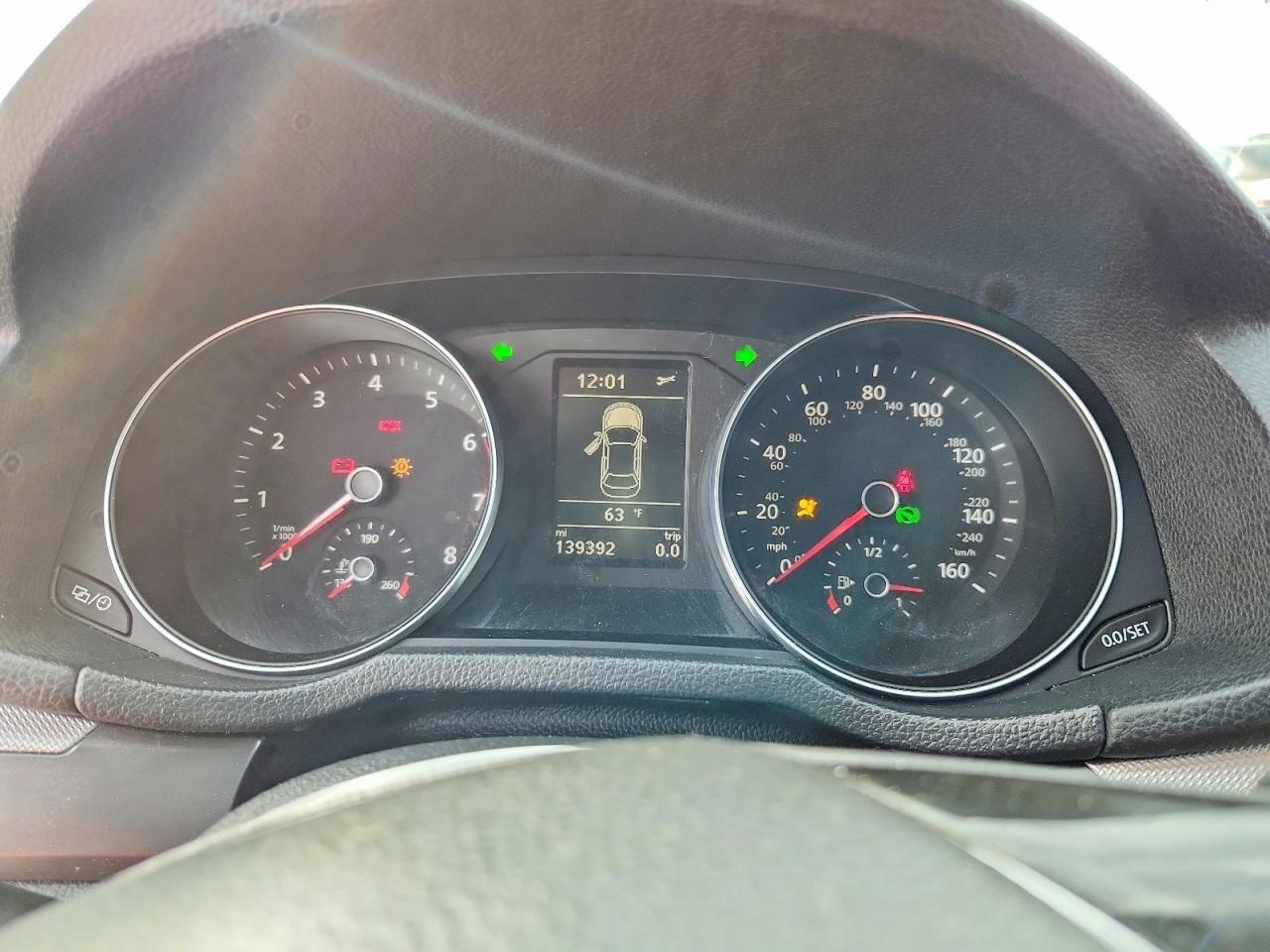 2018 VOLKSWAGEN PASSAT S photo 25