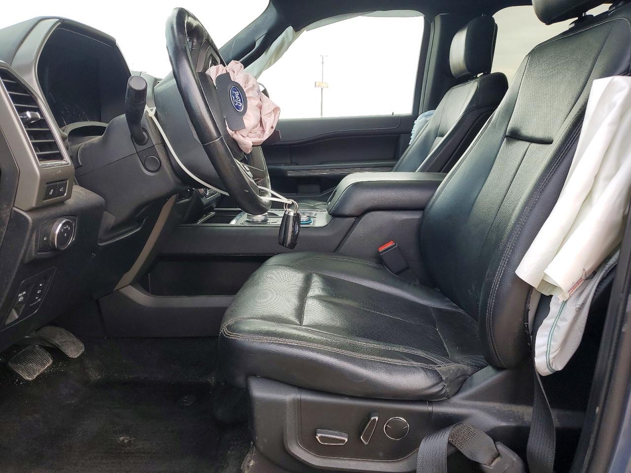 2018 FORD EXPEDITION XLT photo 13