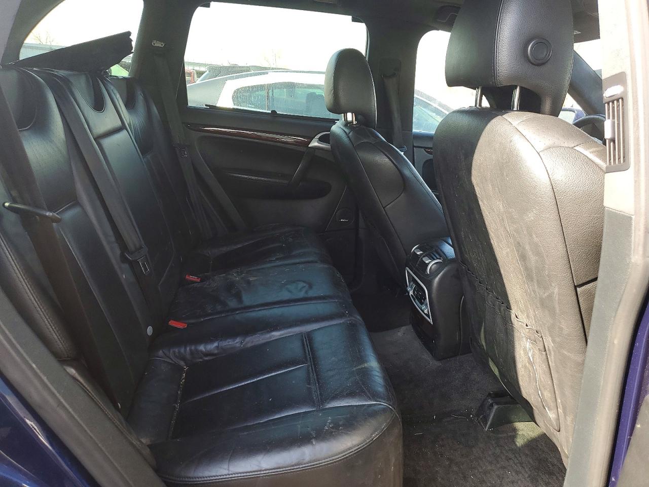 2005 PORSCHE CAYENNE TURBO photo 19