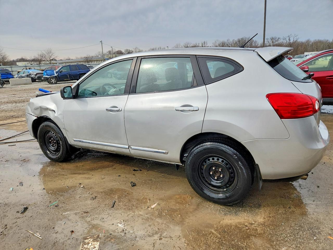 2013 NISSAN ROGUE S photo 3