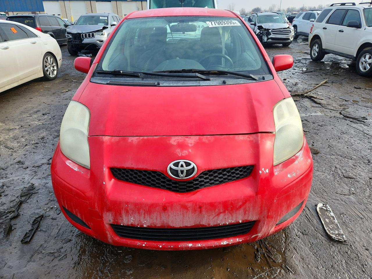 2010 TOYOTA YARIS photo 9