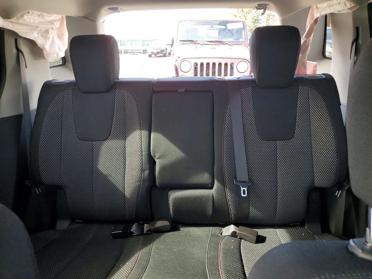 2017 GMC TERRAIN SLE photo 10