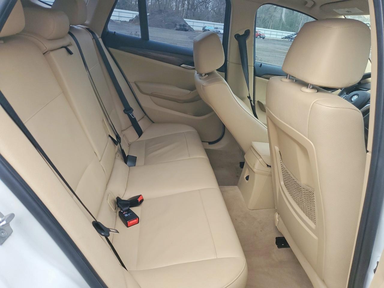 2015 BMW X1 XDRIVE28I photo 11
