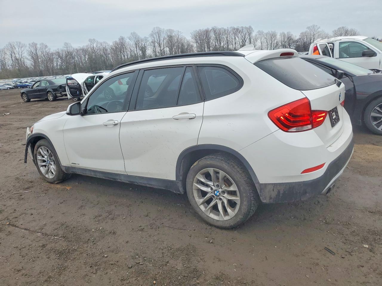 2015 BMW X1 XDRIVE28I photo 2
