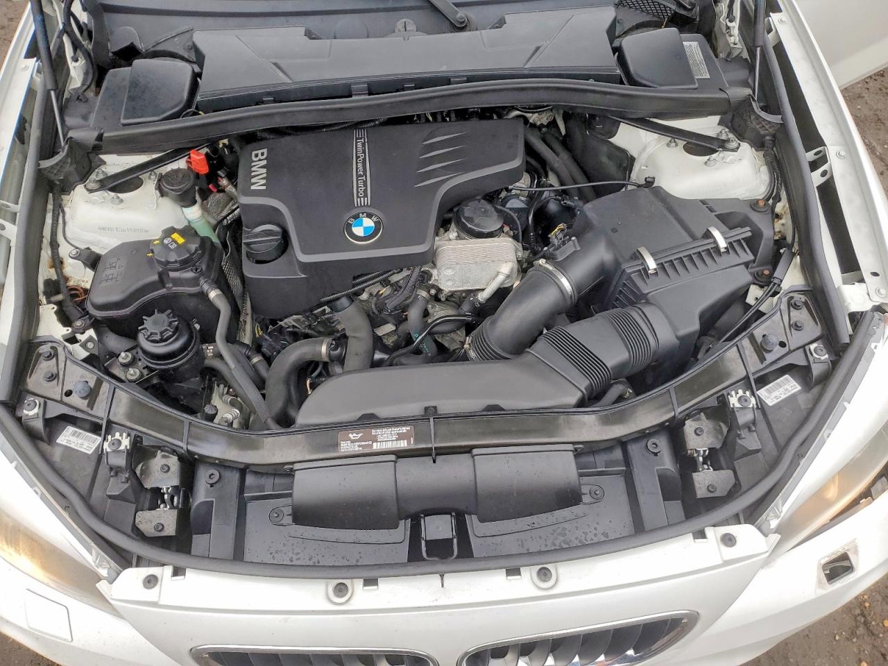 2015 BMW X1 XDRIVE28I photo 12