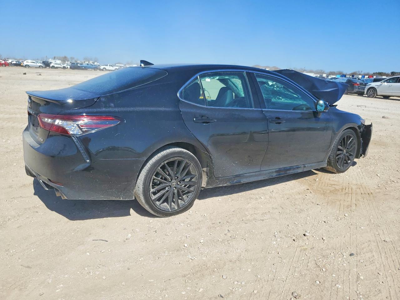 2024 TOYOTA CAMRY XSE photo 3