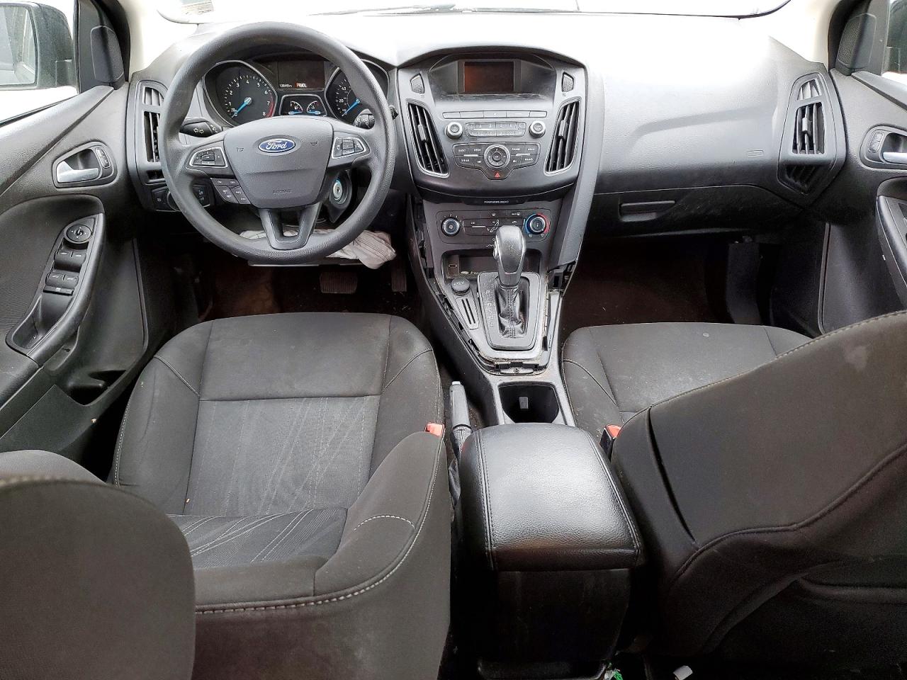 2018 FORD FOCUS SE photo 8