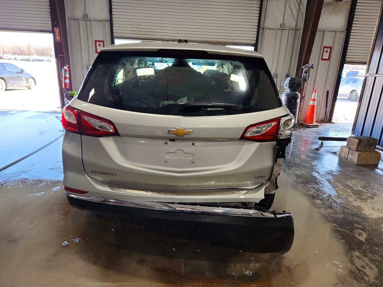 2018 CHEVROLET EQUINOX LS photo 11