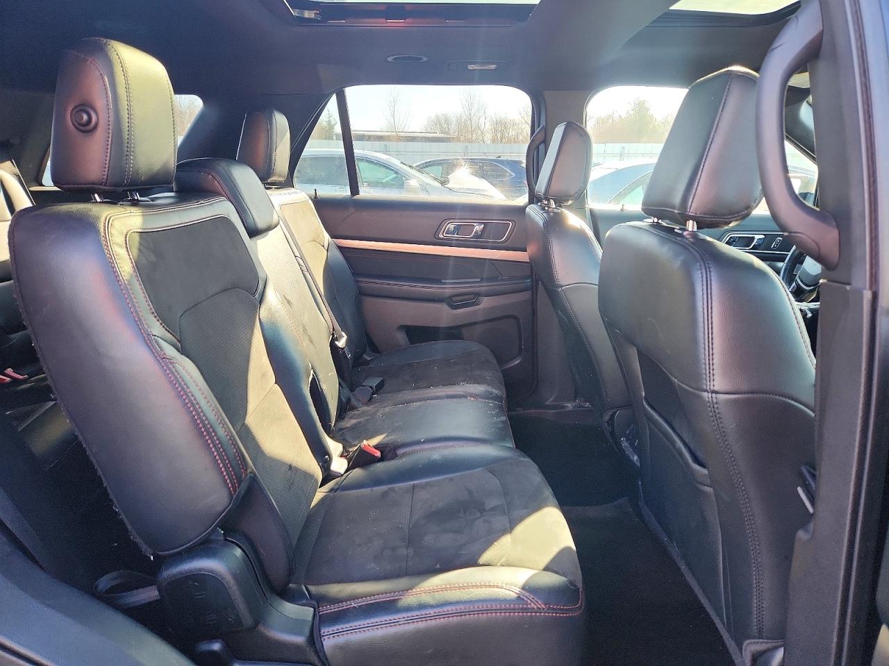 2018 FORD EXPLORER XLT photo 21