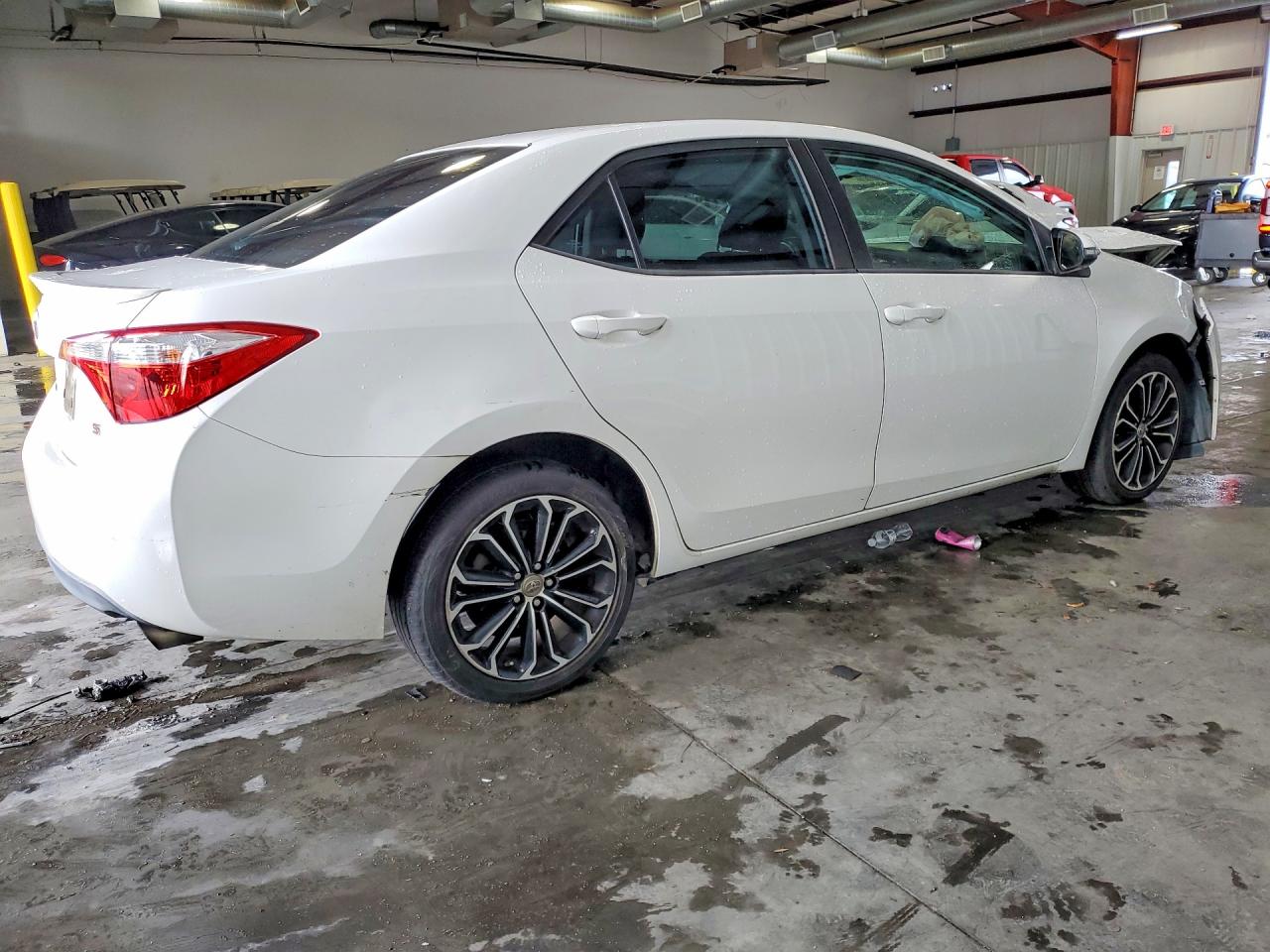 2015 TOYOTA COROLLA S PLUS photo 7
