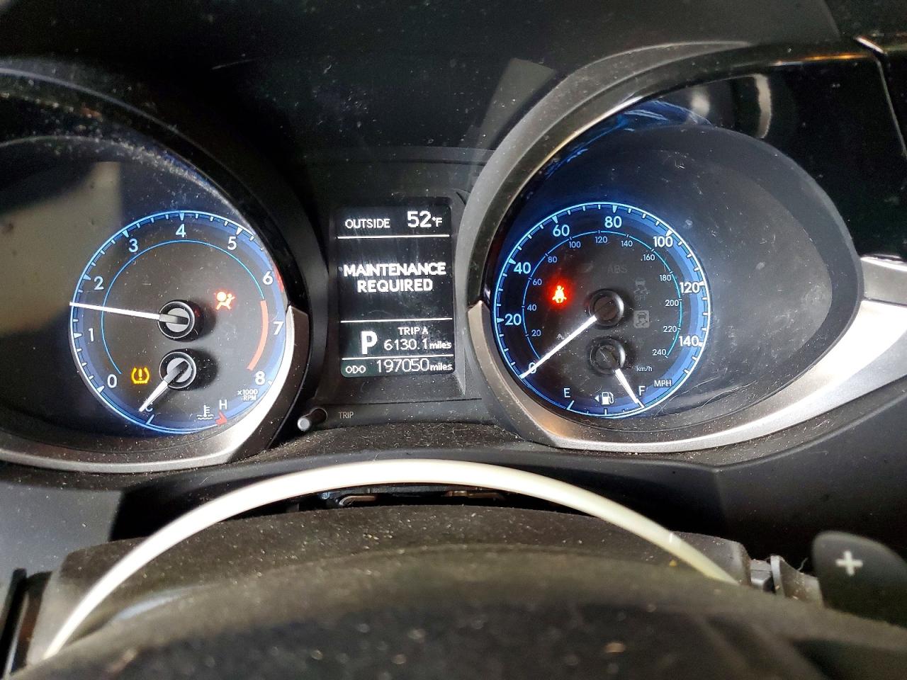 2015 TOYOTA COROLLA S PLUS photo 25