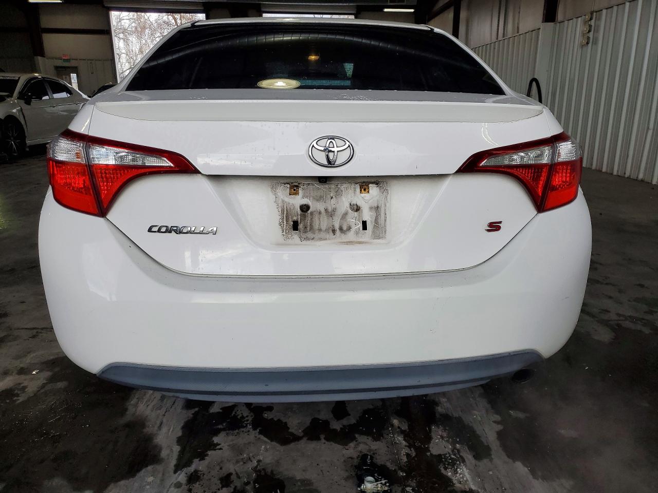 2015 TOYOTA COROLLA S PLUS photo 16
