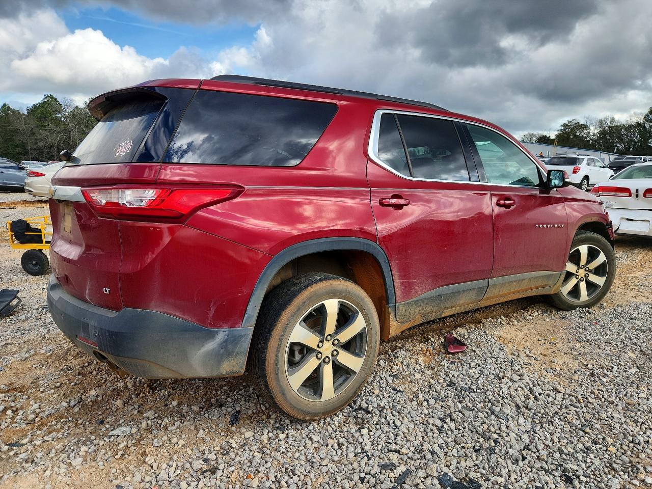 2019 CHEVROLET TRAVERSE LT photo 5